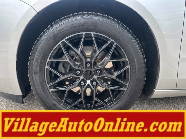 Used 2015 Chevrolet Impala LT w/ Convenience Package FWD image 9