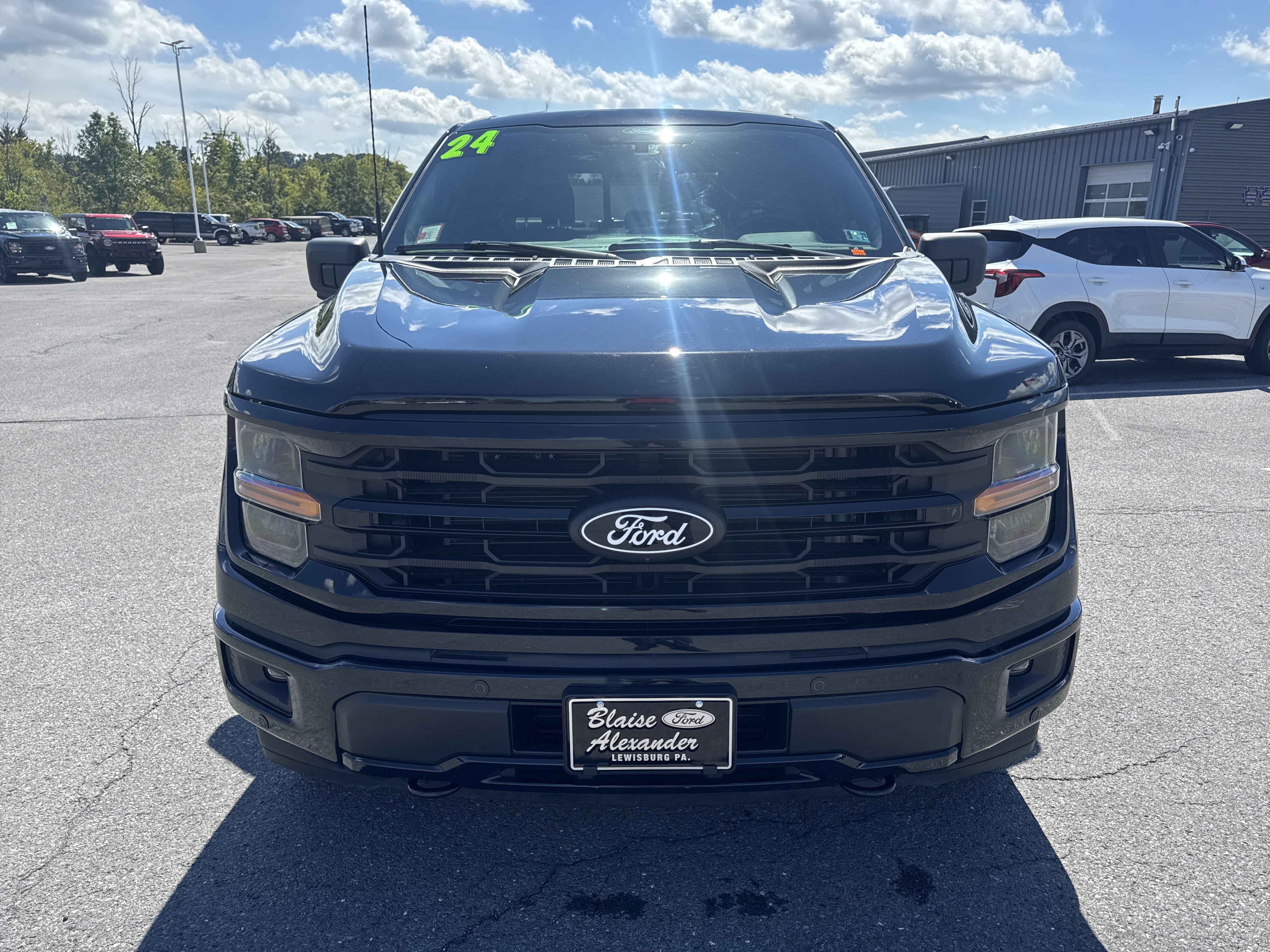 Used 2024 Ford F150 XLT w/ Equipment Group 302A MID AWD/4WD image 9