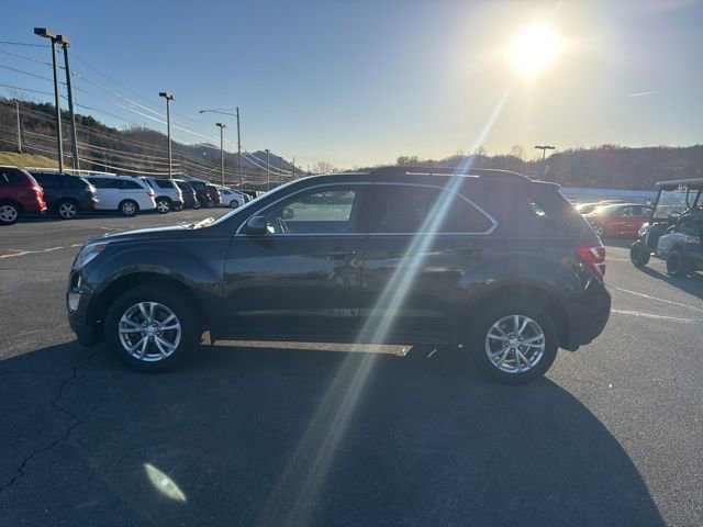 Used 2017 Chevrolet Equinox LT w/ Convenience Package image 5