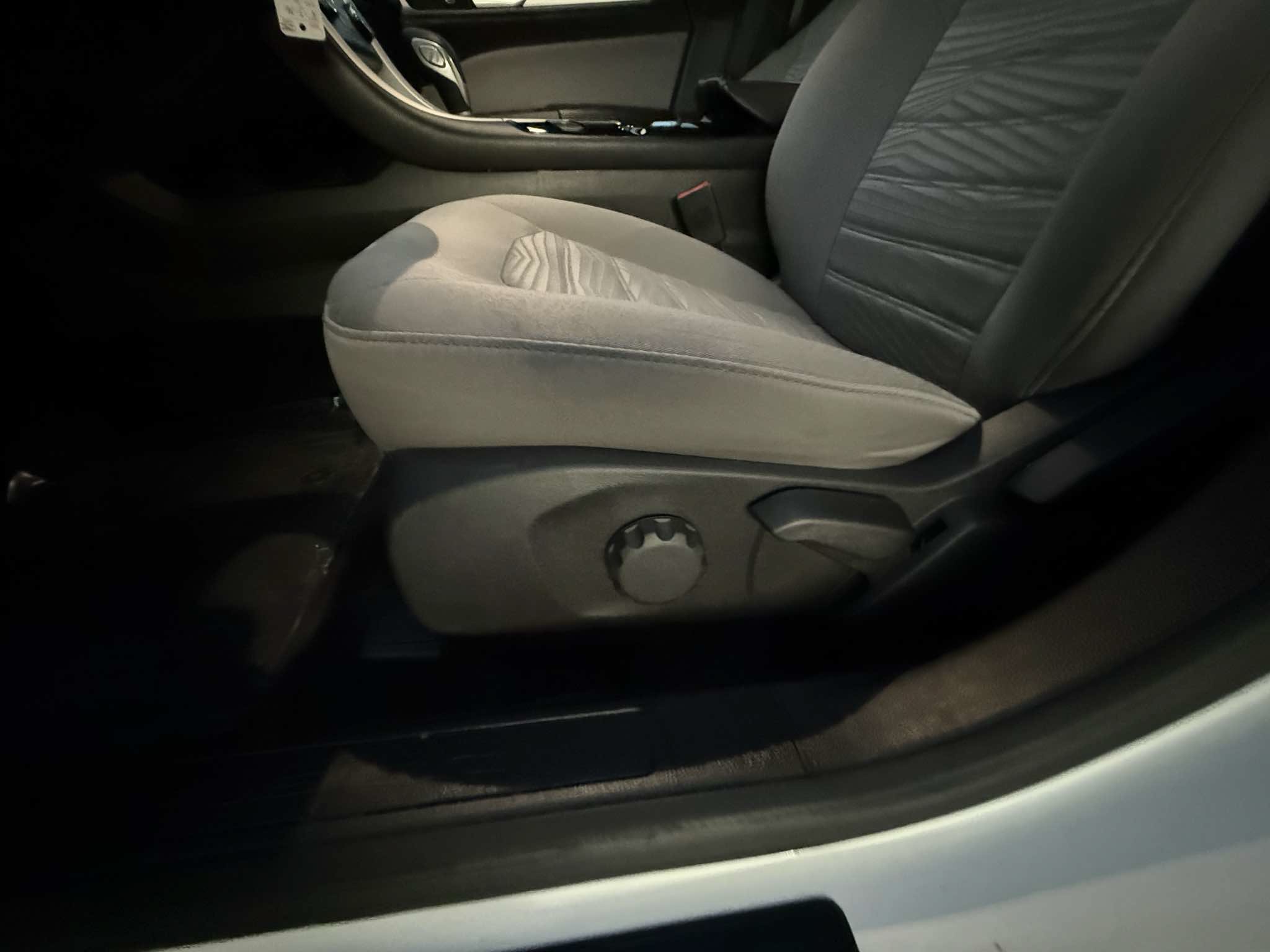 Used 2016 Ford Fusion S FWD image 62