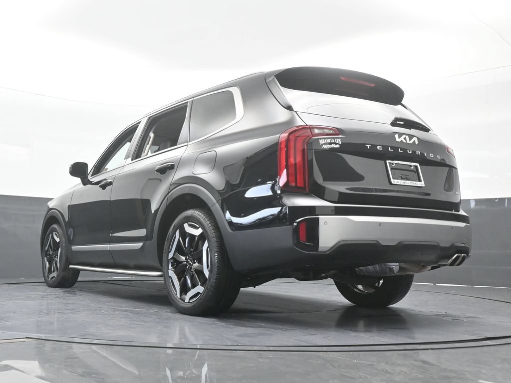 Used 2023 Kia Telluride S AWD/4WD image 60