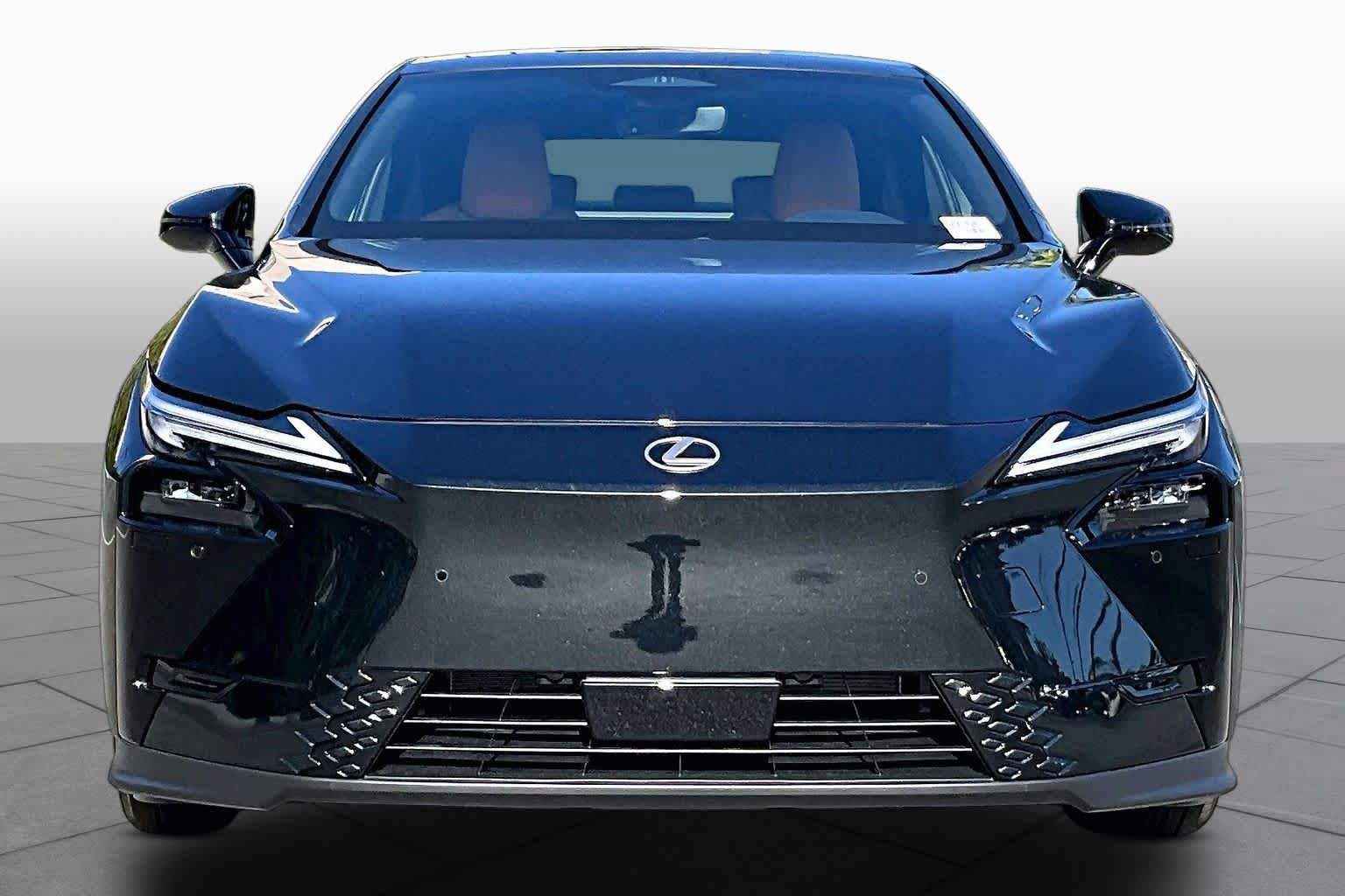 New 2026 Lexus ES 350e FWD image 3
