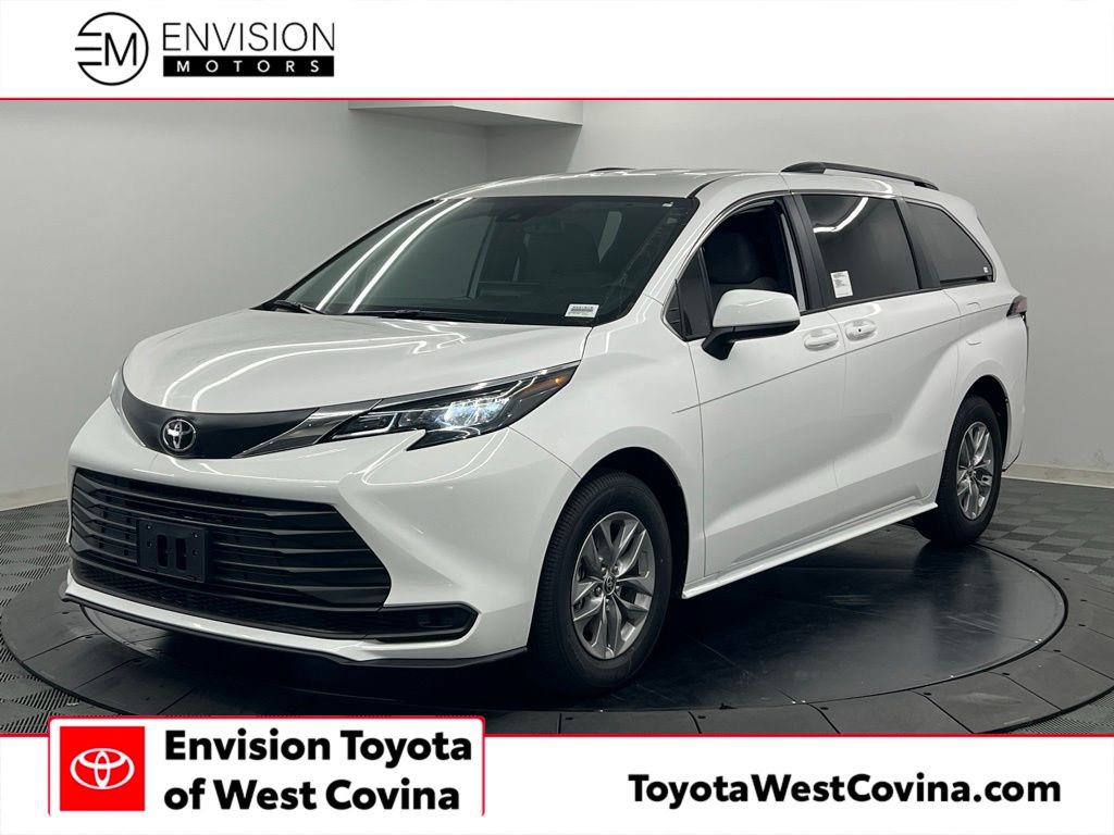 Used 2026 Toyota Sienna LE