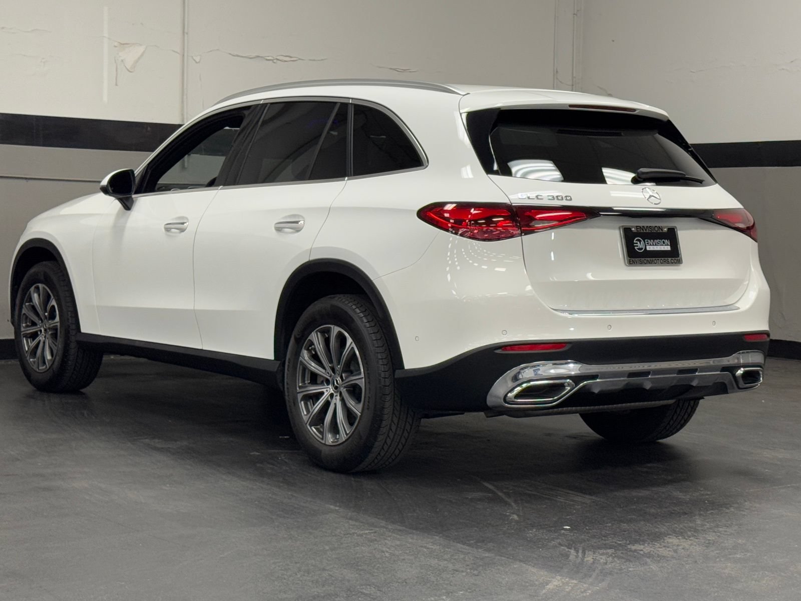 Used 2023 Mercedes-Benz GLC 300 image 10
