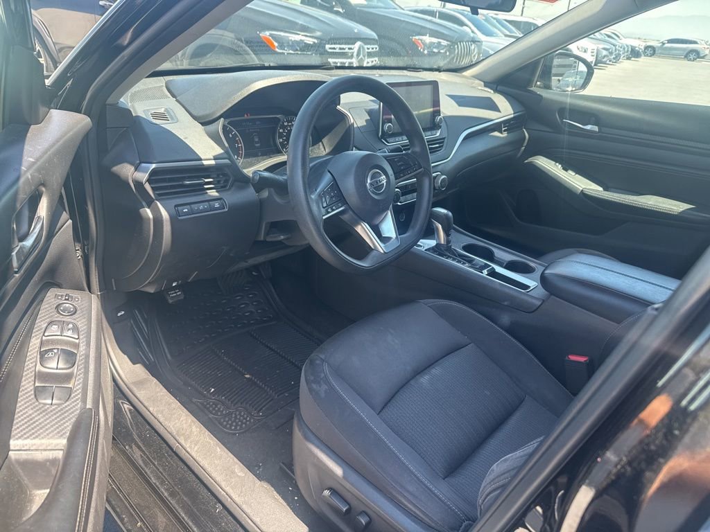 Used 2019 Nissan Altima 2.5 S FWD image 8
