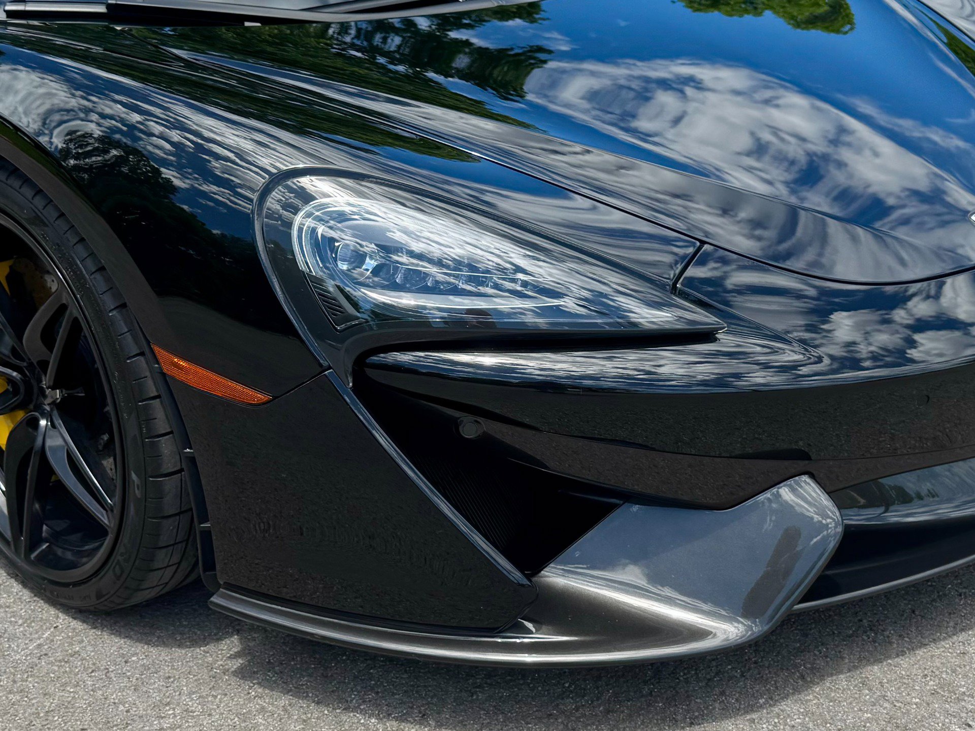 Used 2017 McLaren 570S Coupe image 72