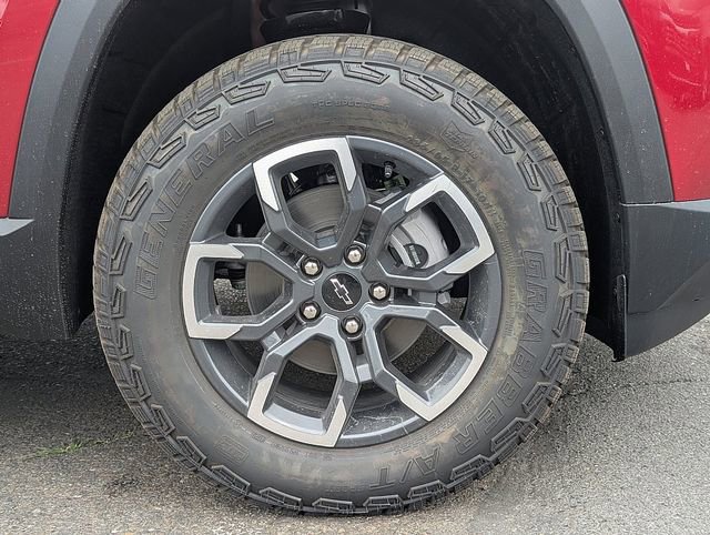 New 2026 Chevrolet Equinox ACTIV image 6
