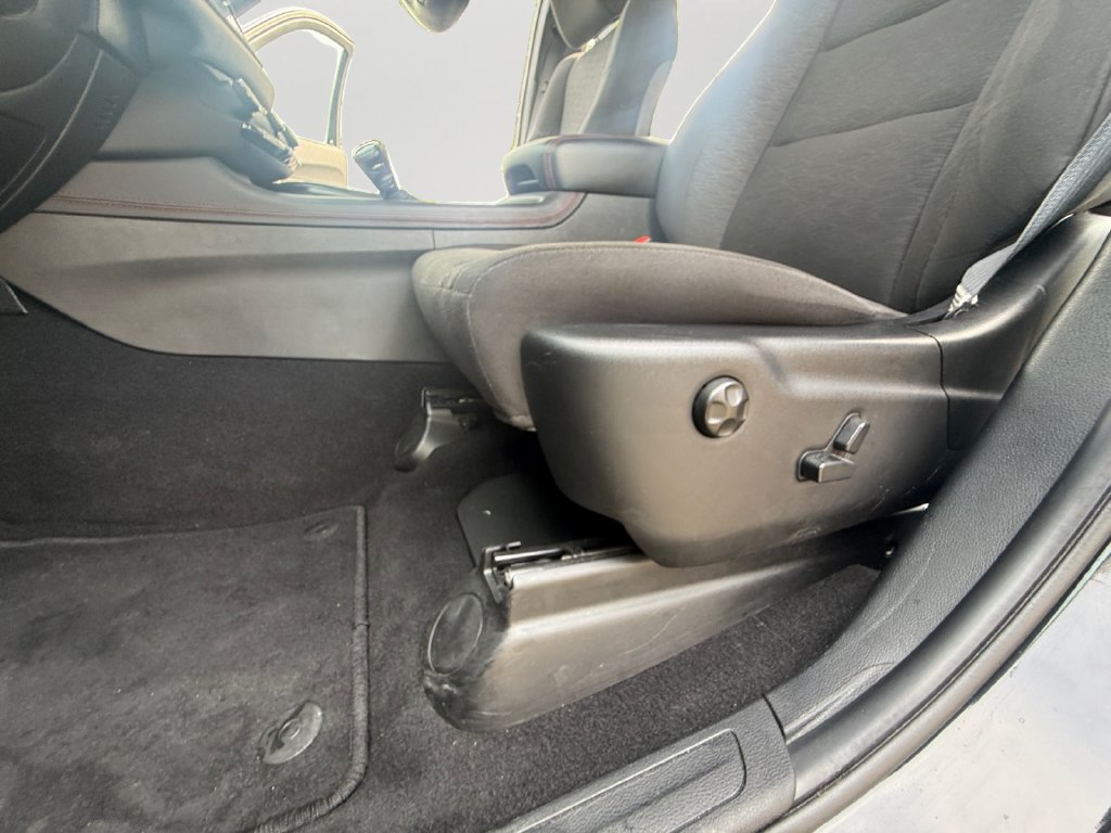 Used 2025 Dodge Durango GT AWD/4WD image 22