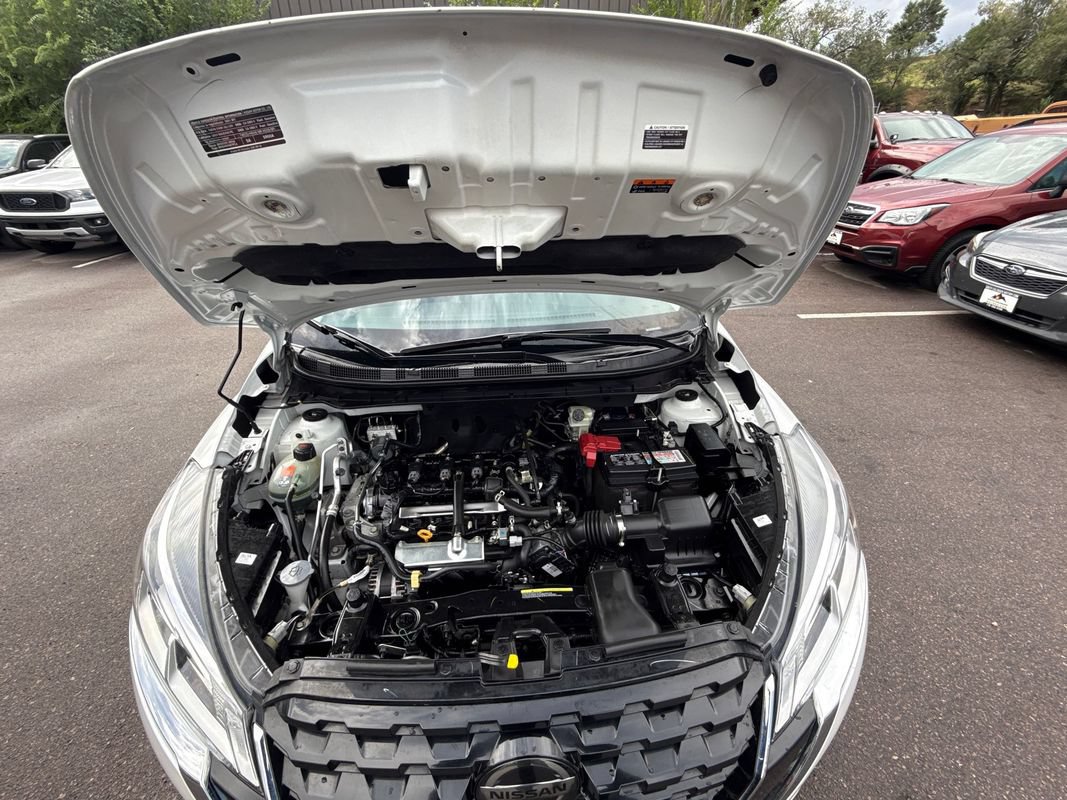 Used 2021 Nissan Kicks SV FWD image 10