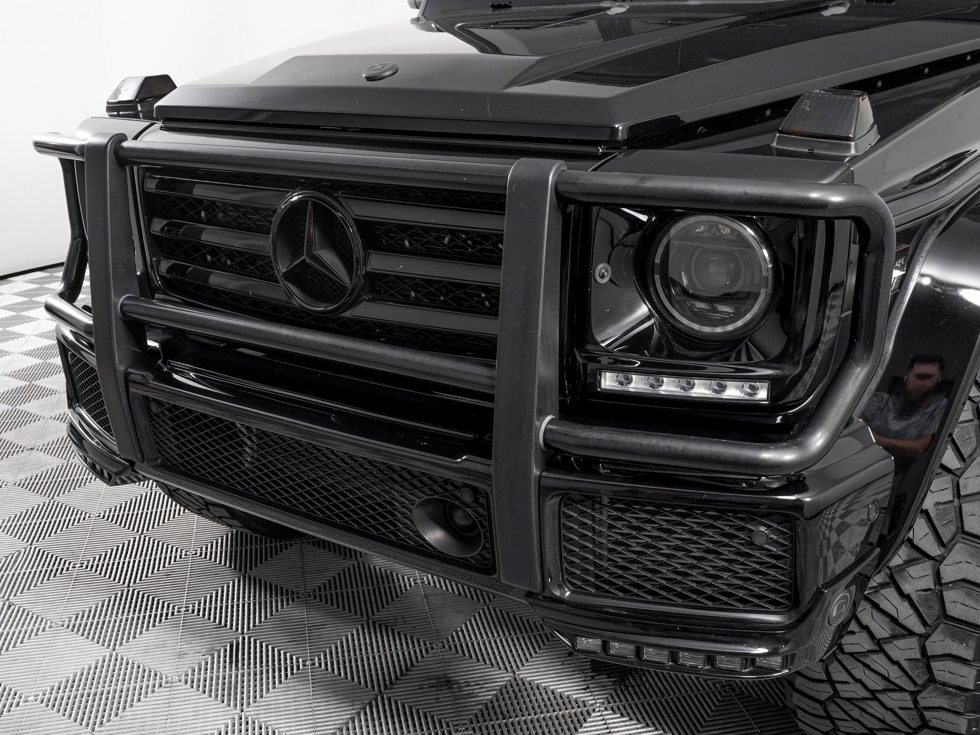 Used 2018 Mercedes-Benz G 550 image 30