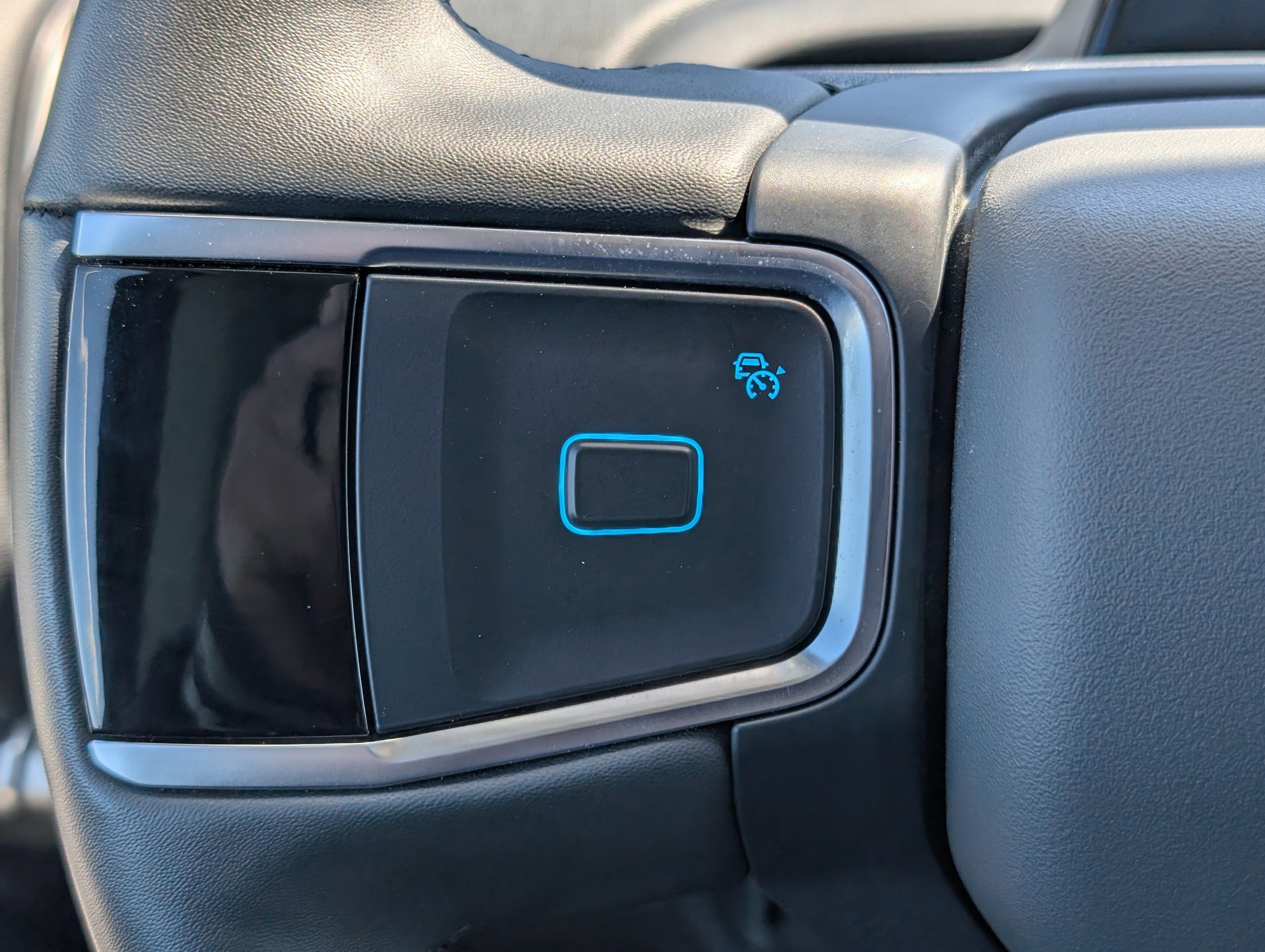 Certified 2025 Ford Expedition Active image 24