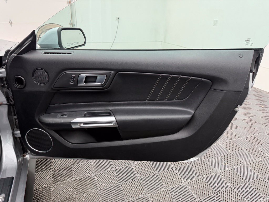 Used 2023 Ford Mustang Premium RWD image 31