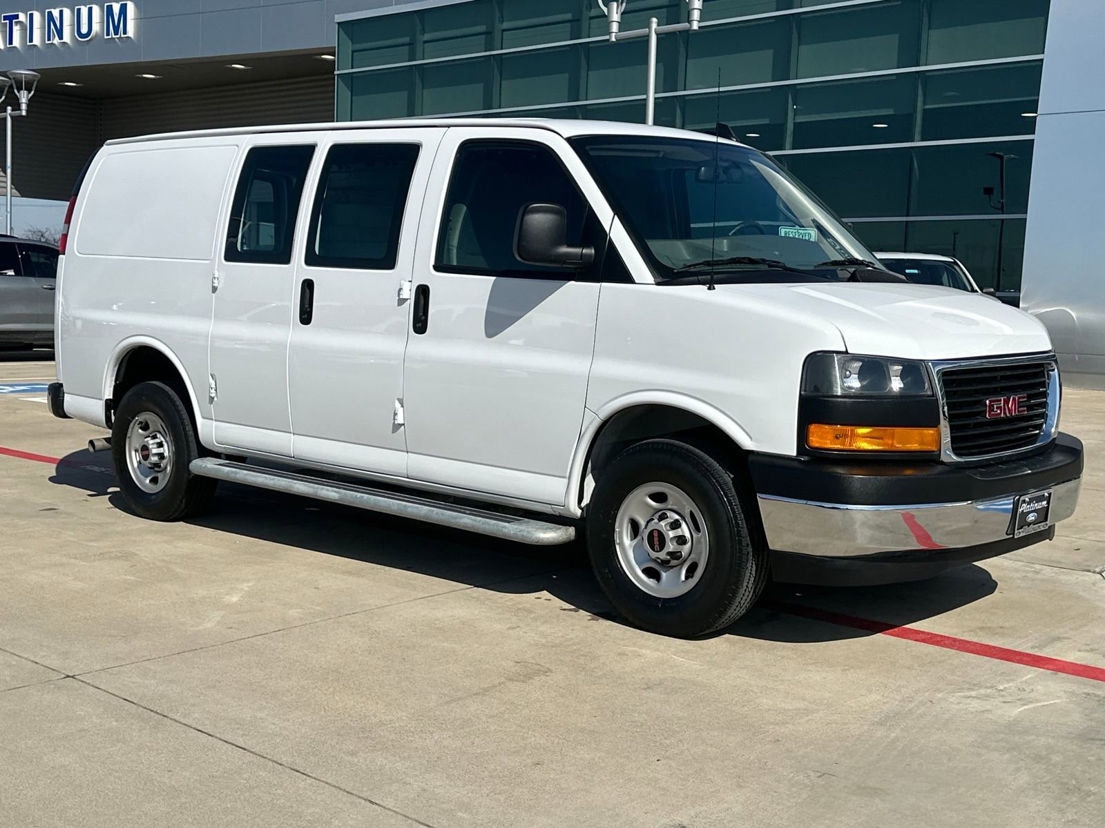 Used 2024 GMC Savana 2500 w/ Driver Convenience Package image 7