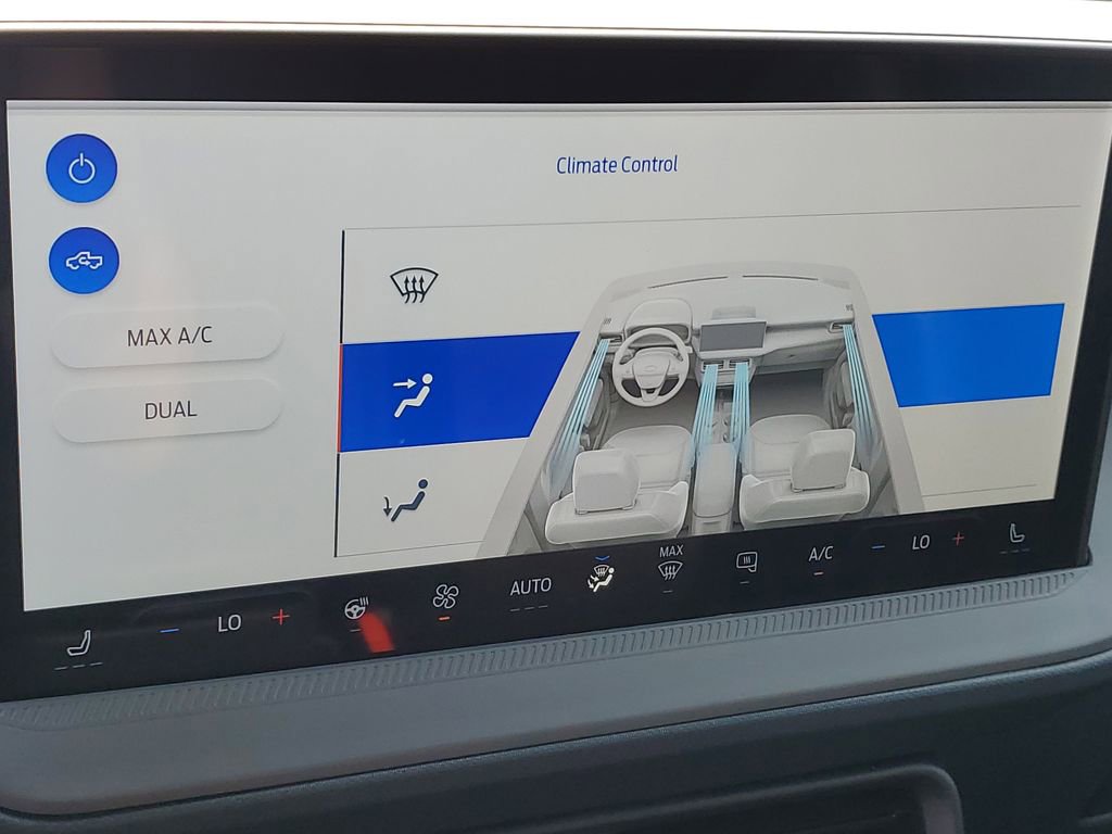 New 2025 Ford Maverick Lariat w/ Black Appearance Package image 20