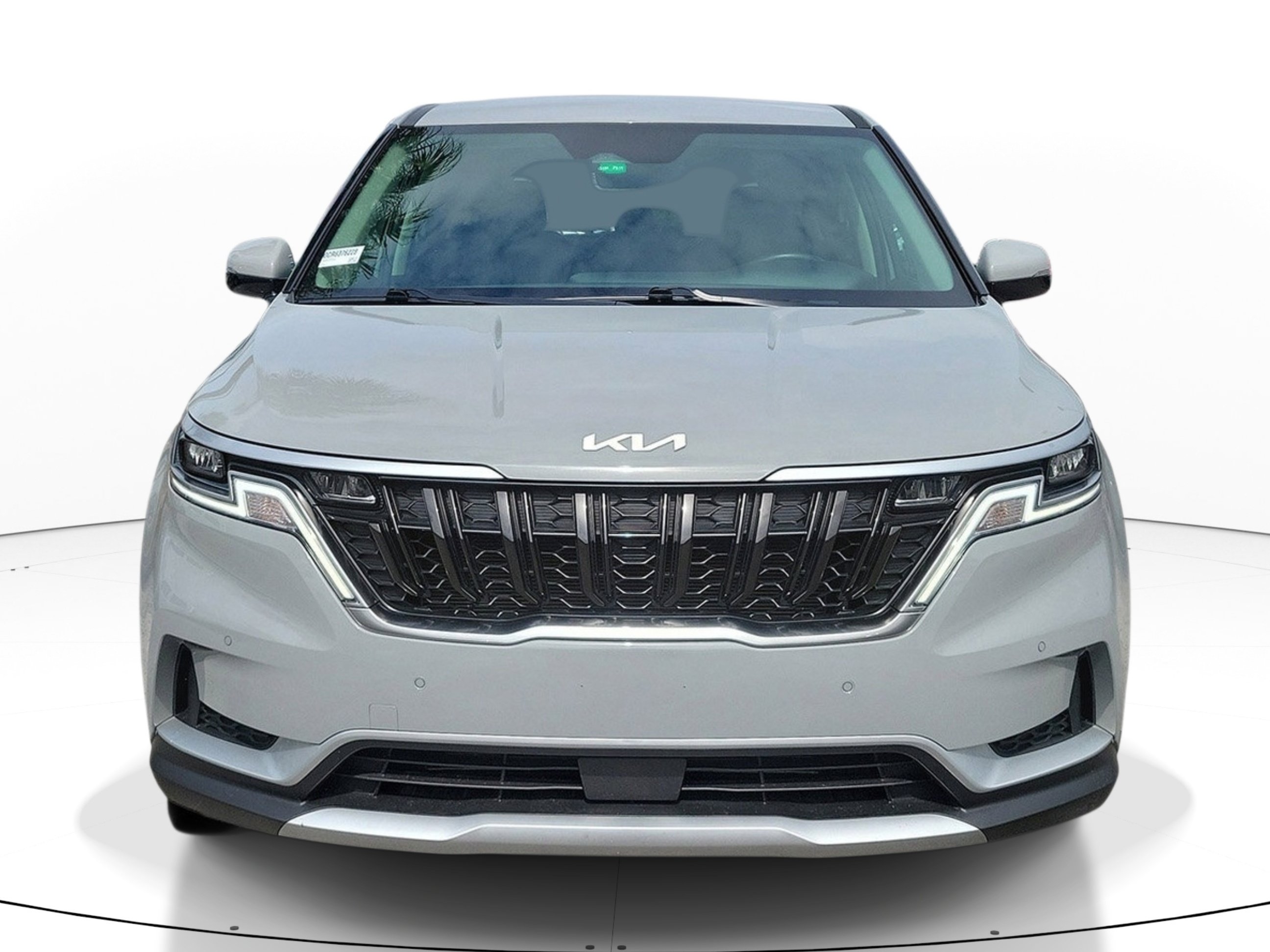 Used 2024 Kia Carnival EX FWD image 2