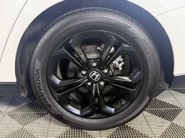 Used 2025 Honda Accord SE image 11