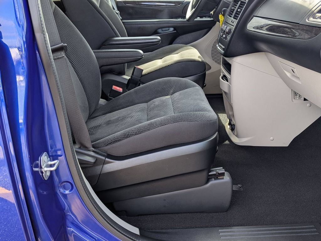 Used 2019 Dodge Grand Caravan SE w/ UConnect Hands-Free Group FWD image 27