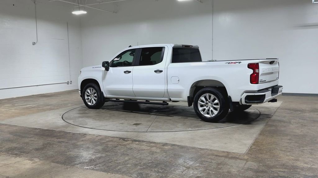 Used 2021 Chevrolet Silverado 1500 Custom w/ Safety Confidence Package AWD/4WD image 7