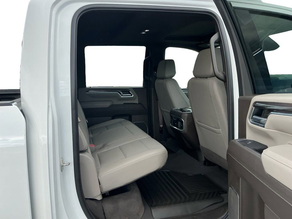 Used 2025 Chevrolet Silverado 2500 LTZ w/ LTZ Premium Package image 23