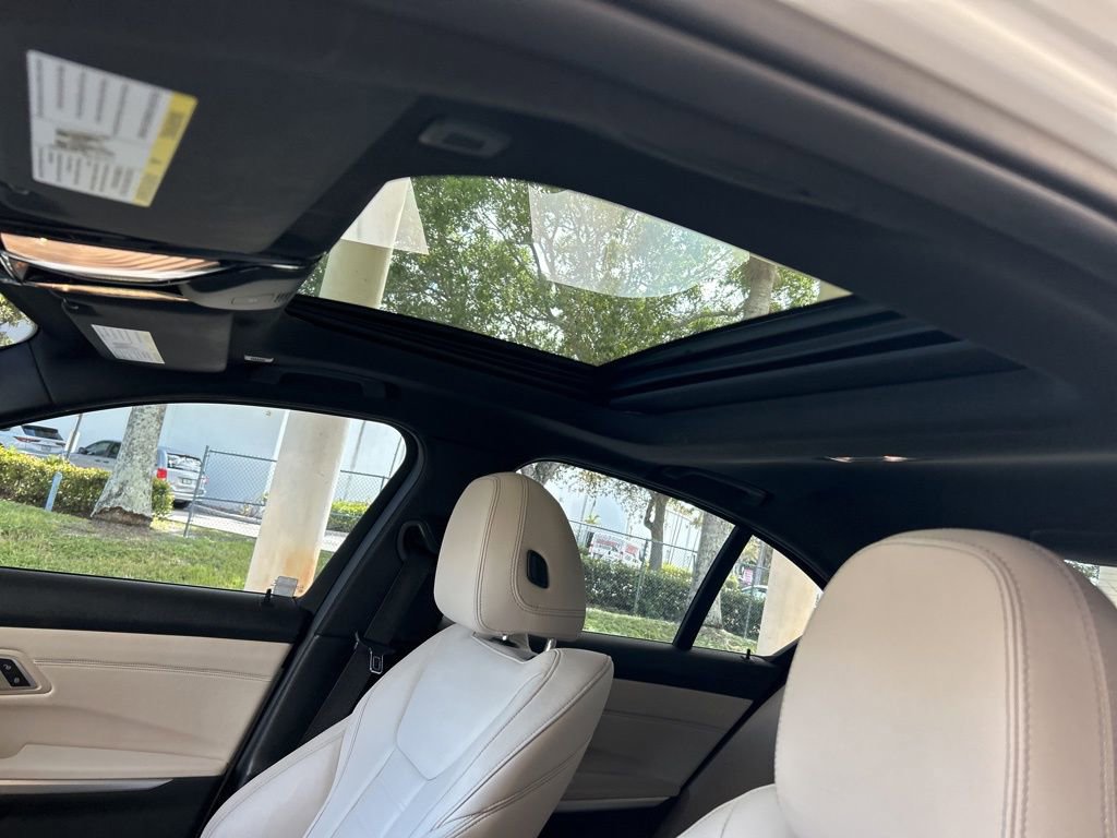 Used 2020 BMW M340i xDrive image 19