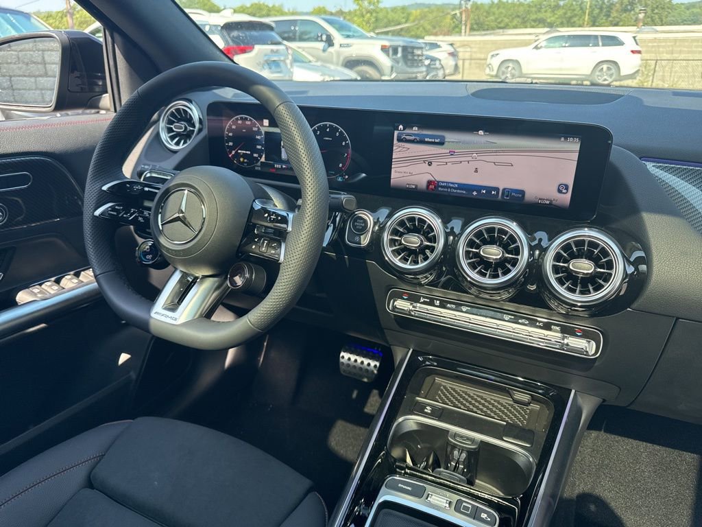 New 2026 Mercedes-Benz GLA 35 AMG 4MATIC image 39
