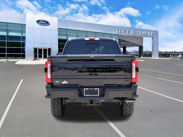 New 2026 Ford F250 Platinum w/ Tremor Off-Road Package AWD/4WD image 3
