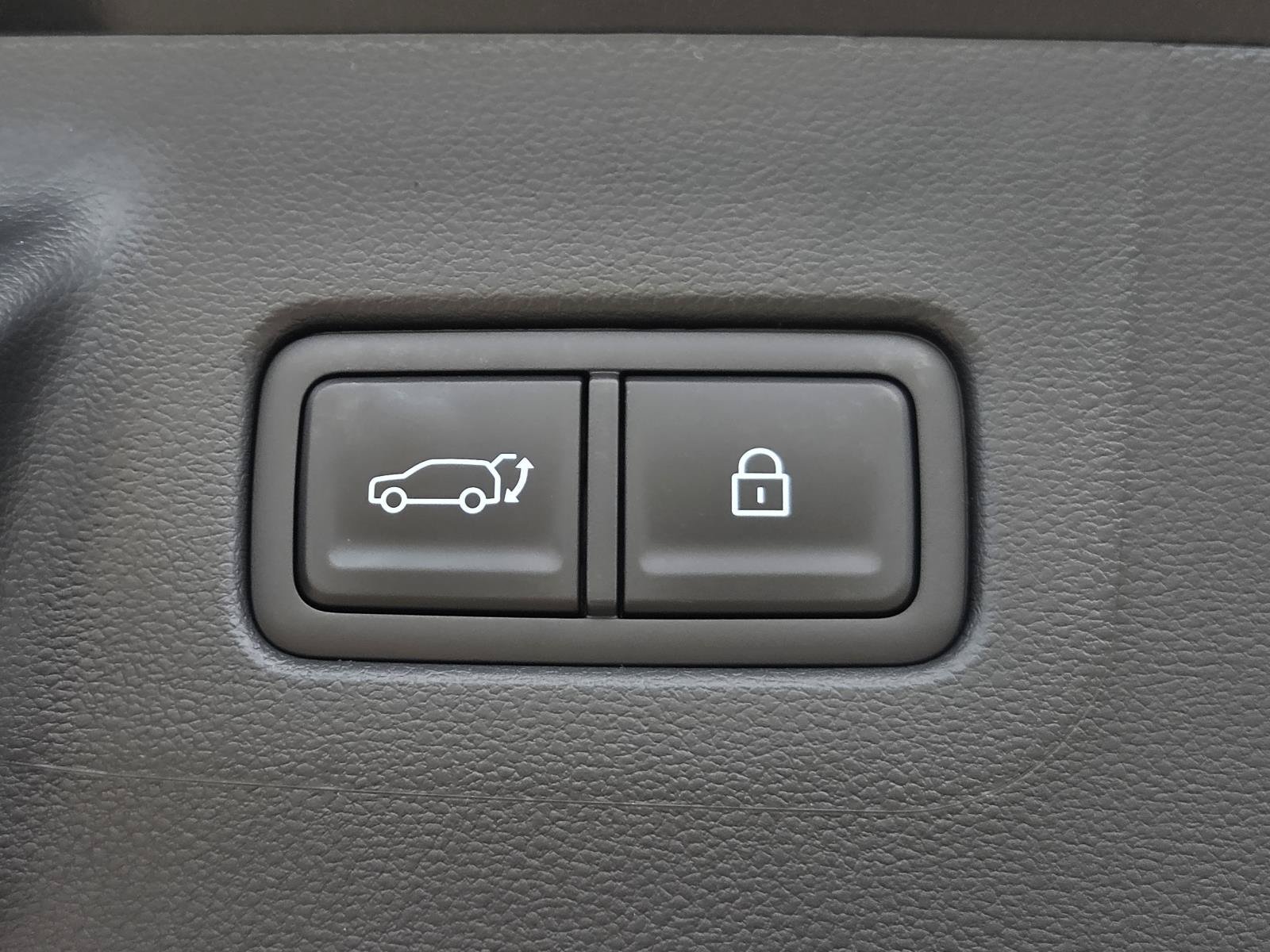 New 2027 Hyundai Santa Fe SEL FWD image 10