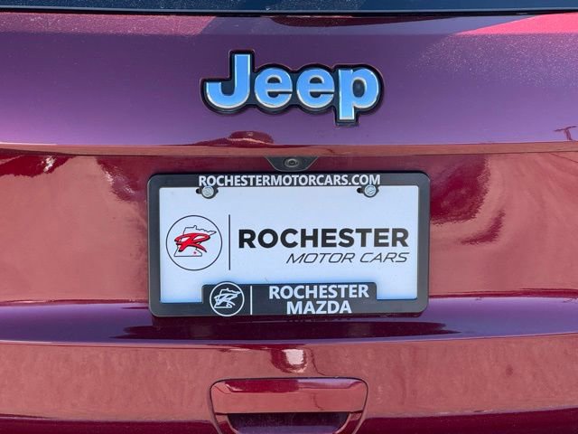 Used 2020 Jeep Grand Cherokee Limited image 41