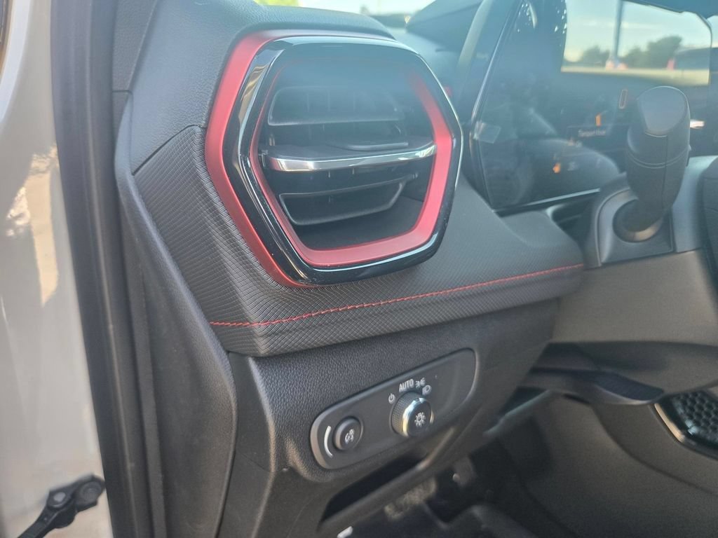 New 2026 Chevrolet TrailBlazer RS w/ Convenience Package FWD image 11