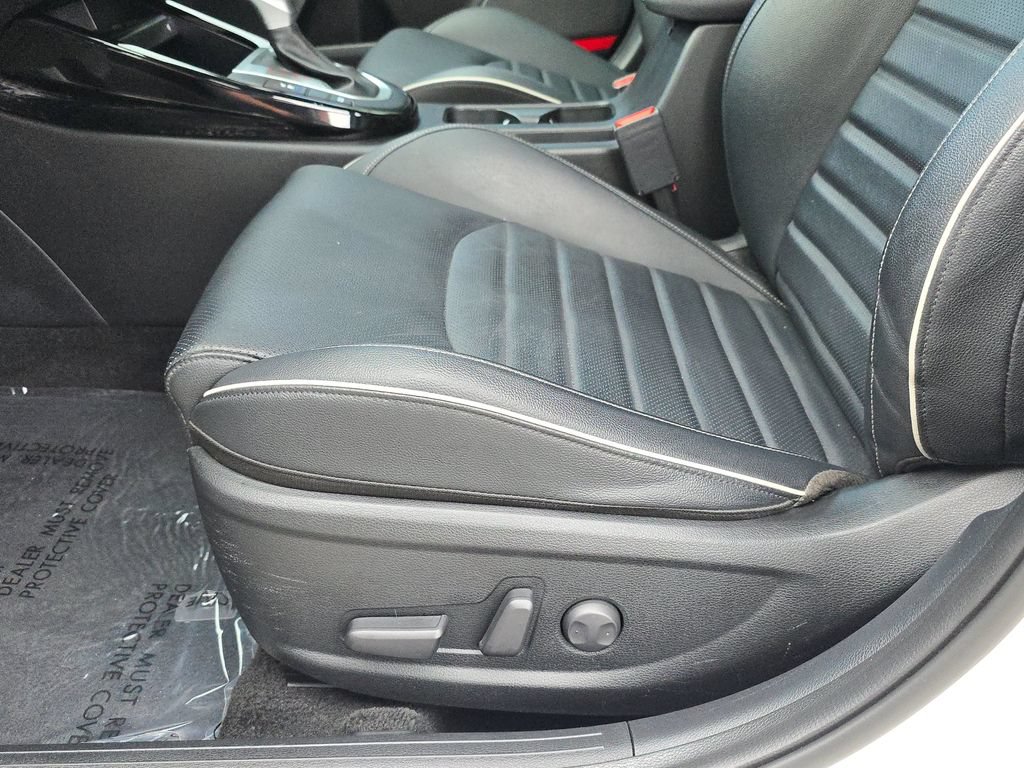 Used 2023 Kia Forte GT-Line w/ GT-Line Premium Package FWD image 20