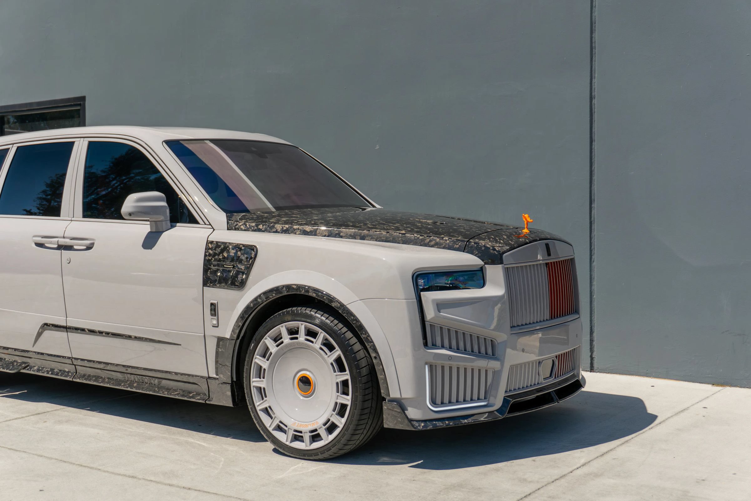 Used 2026 Rolls-Royce Cullinan AWD/4WD image 42