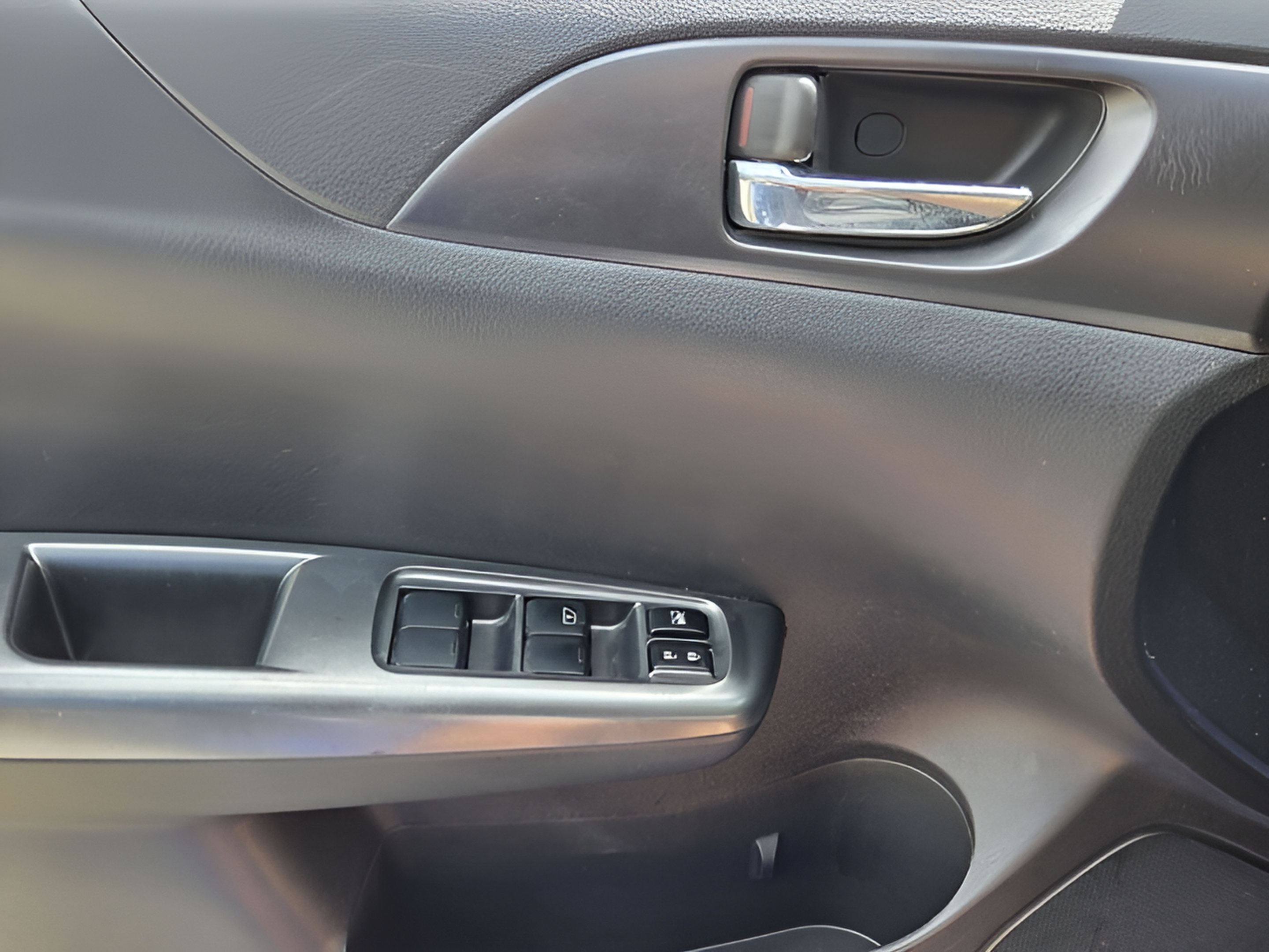 Used 2013 Subaru Impreza WRX Premium AWD/4WD image 24
