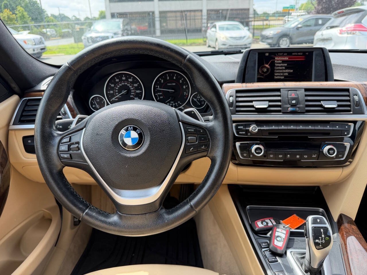 Used 2016 BMW 328i Sedan RWD image 17