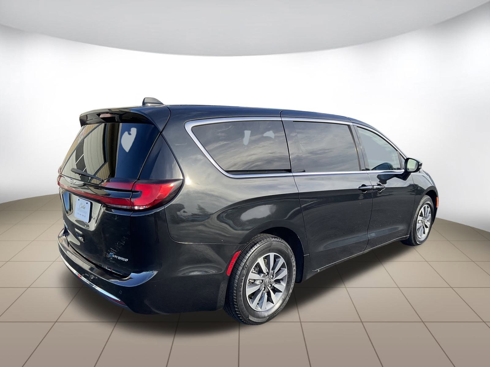 Used 2022 Chrysler Pacifica Touring-L FWD image 7
