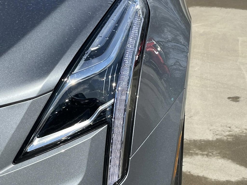 Certified 2026 Cadillac XT5 Premium Luxury image 9