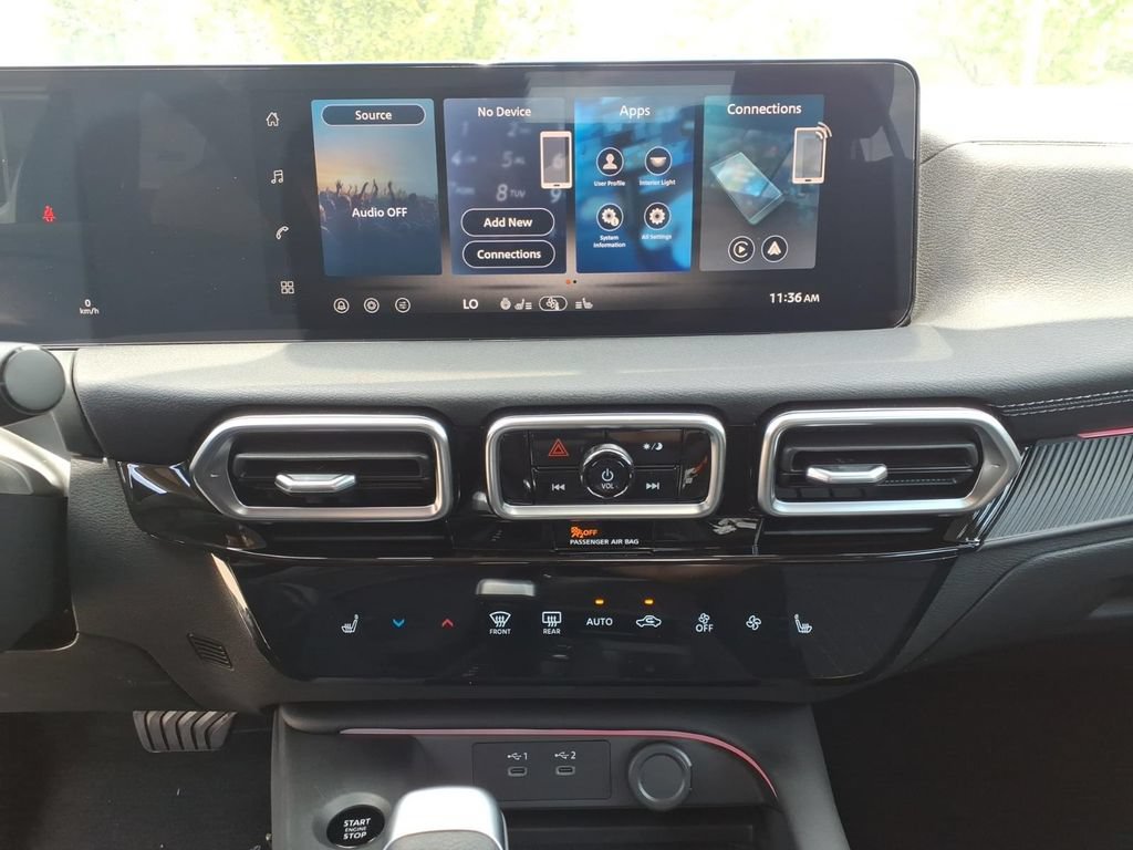 New 2026 Nissan Sentra SV w/ SV Convenience Package FWD image 23