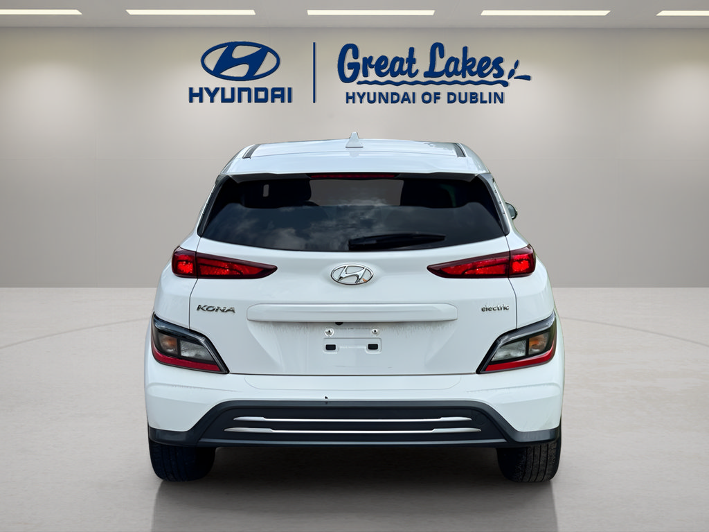 Used 2022 Hyundai Kona SEL w/ Convenience Package FWD image 4