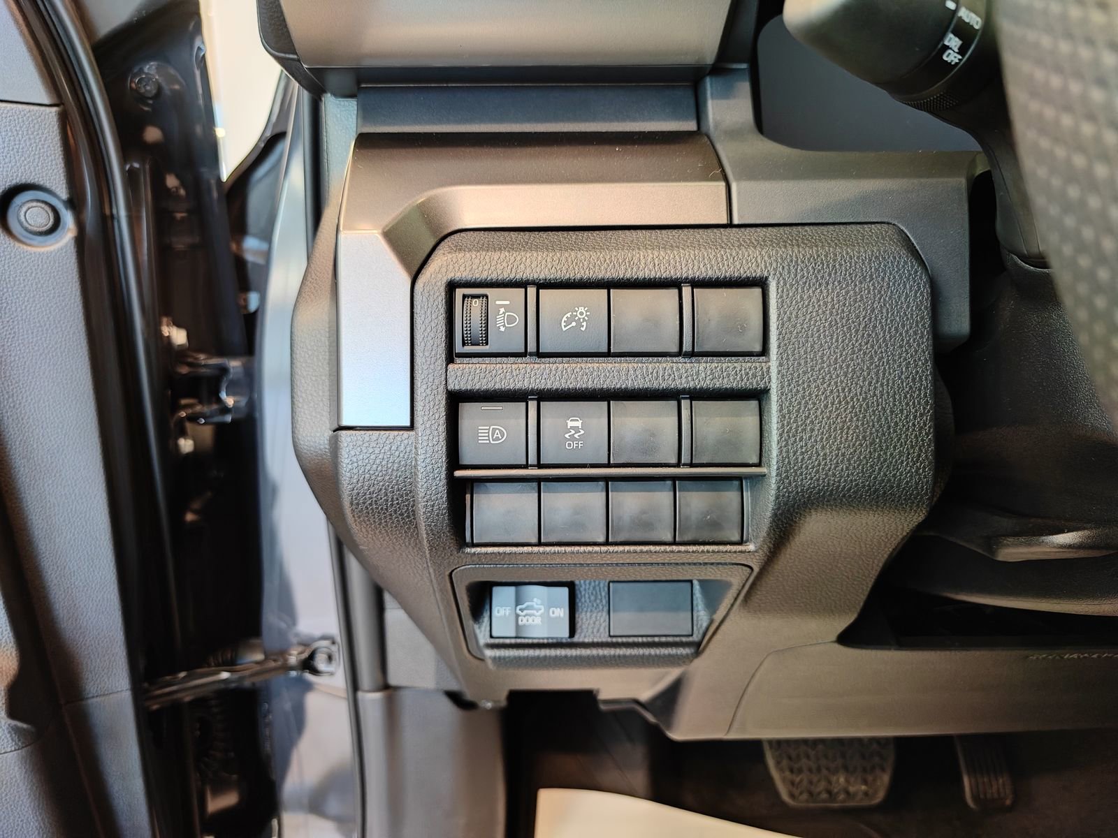 New 2025 Toyota Tacoma TRD Off-Road image 16