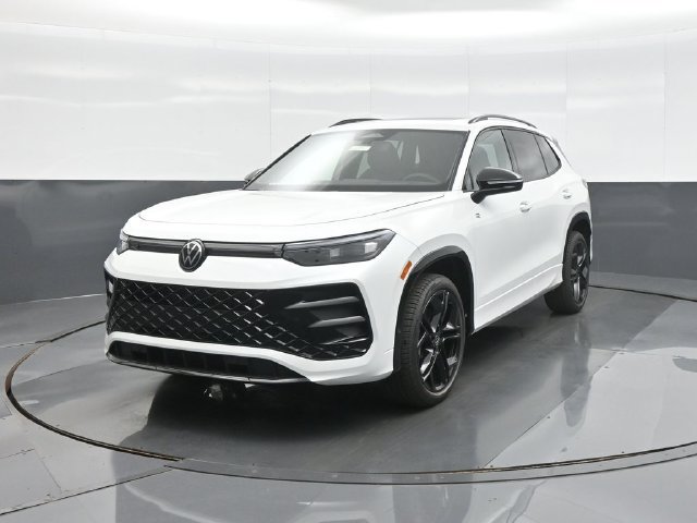 New 2026 Volkswagen Tiguan SE R-Line AWD/4WD image 3
