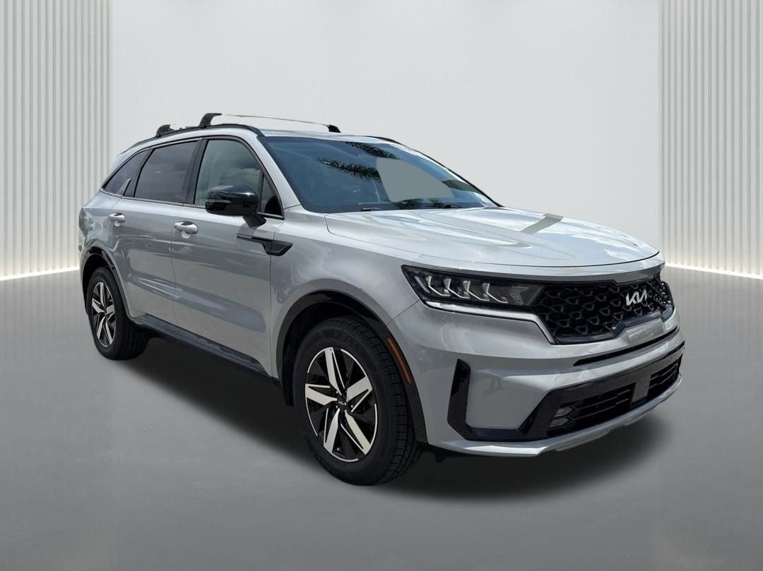 Used 2022 Kia Sorento EX FWD image 3
