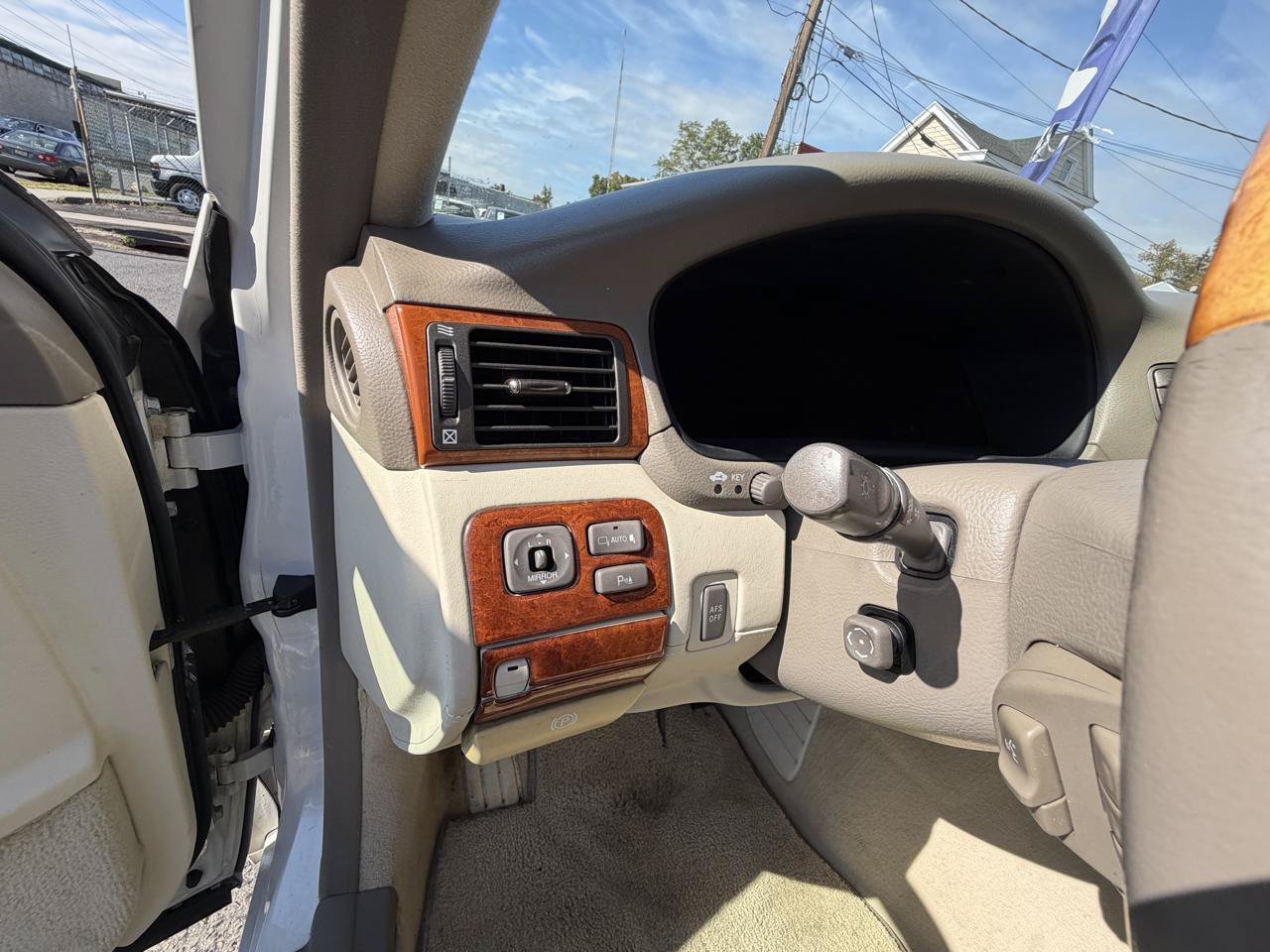 Used 2005 Lexus LS 430 RWD image 34