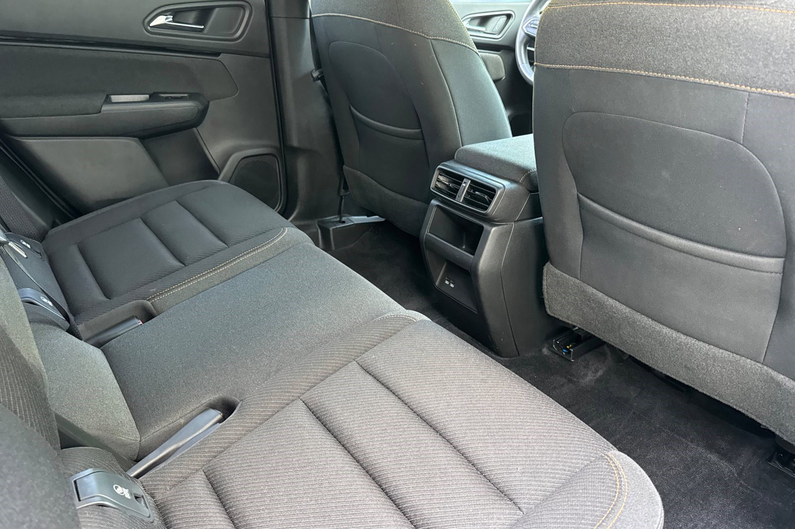 Used 2024 Honda Prologue EX image 30