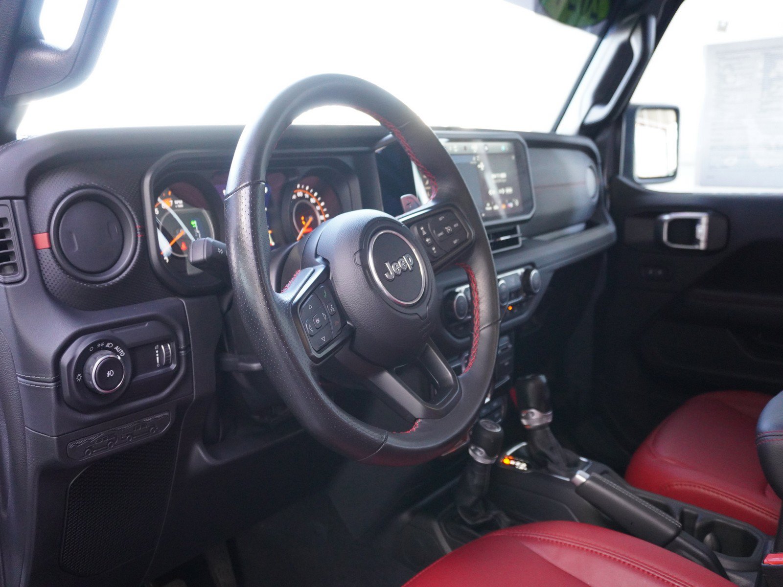 Used 2024 Jeep Wrangler Unlimited Rubicon 392 AWD/4WD image 21