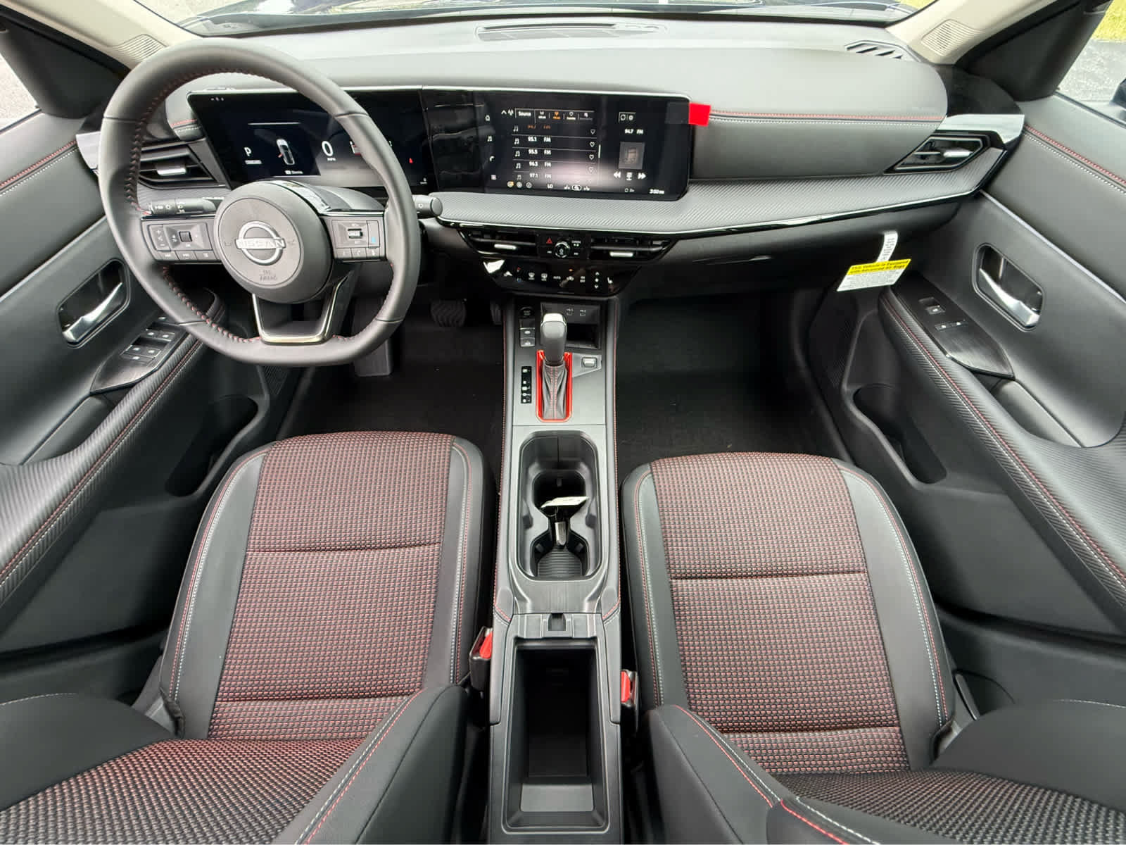 Used 2026 Nissan Kicks SR w/ Cold Weather Package AWD/4WD image 16
