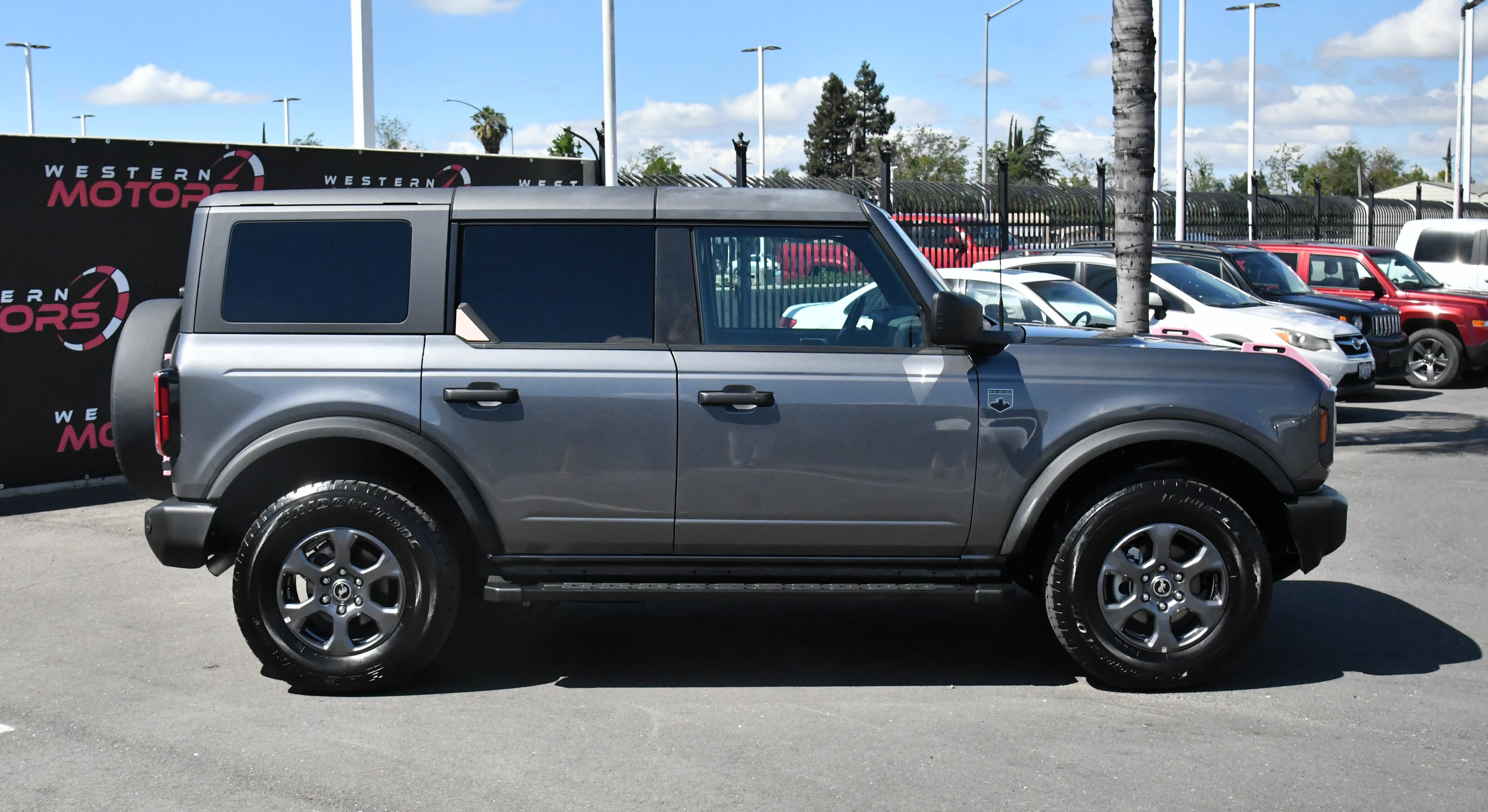 Used 2024 Ford Bronco Big Bend AWD/4WD image 9