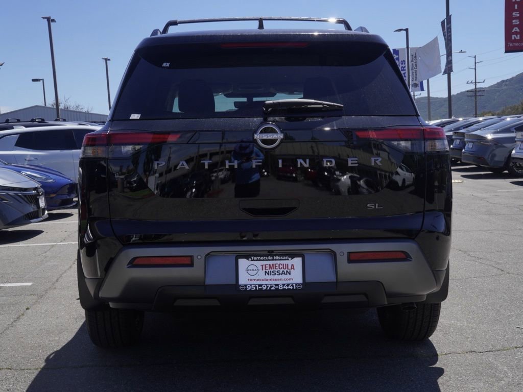 New 2026 Nissan Pathfinder SL FWD image 5