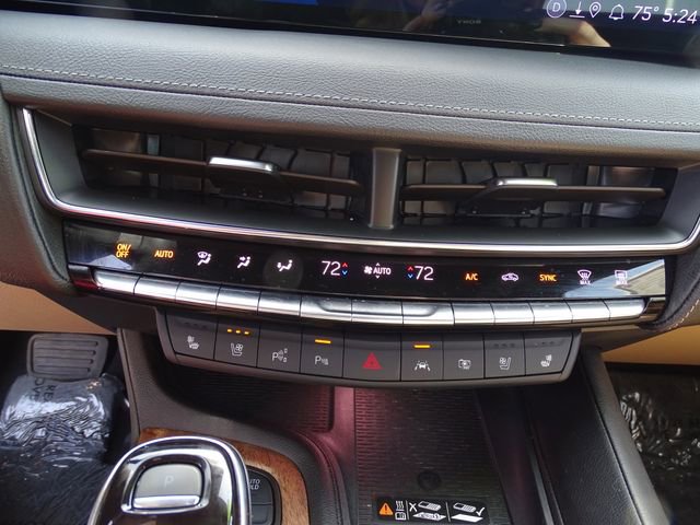 Used 2025 Cadillac CT5 Premium Luxury RWD image 12