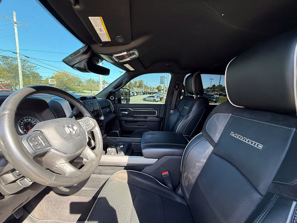 Used 2024 RAM 2500 Laramie w/ Night Edition AWD/4WD image 14