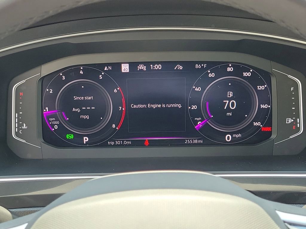 Used 2022 Volkswagen Tiguan SEL R-Line AWD/4WD image 30