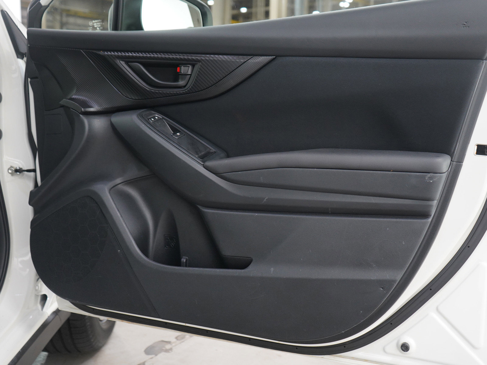 Used 2022 Subaru Crosstrek 2.0i image 9